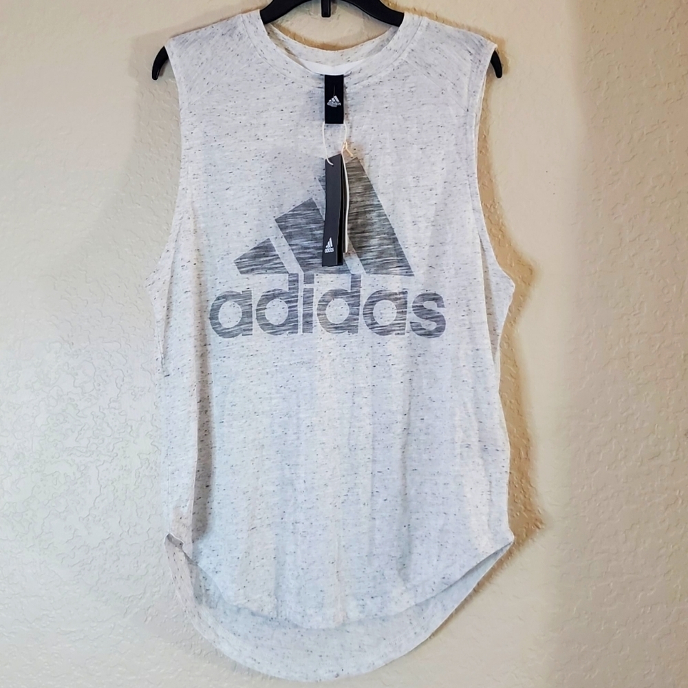 NWT Adidas Activewear Tank Top Size XS - Picture 1 of 4